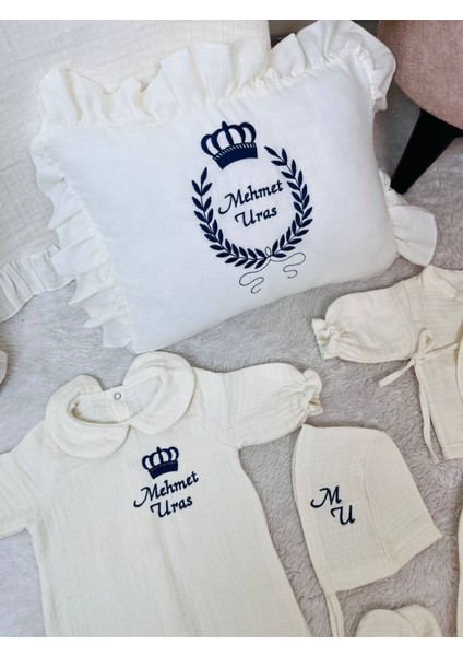 Isme Özel Nakış Işlemeli %100 Pamuk Müslin Hastane Çıkış Seti Takı Yastığı ve Puset Örtüsü fiyatları