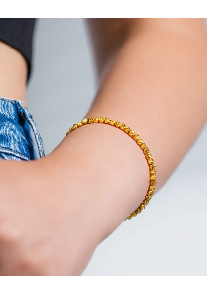 Dorika Bileklik – Altın Kaplama Ince Boncuklu Ayarlanabilir Zincir Bileklik