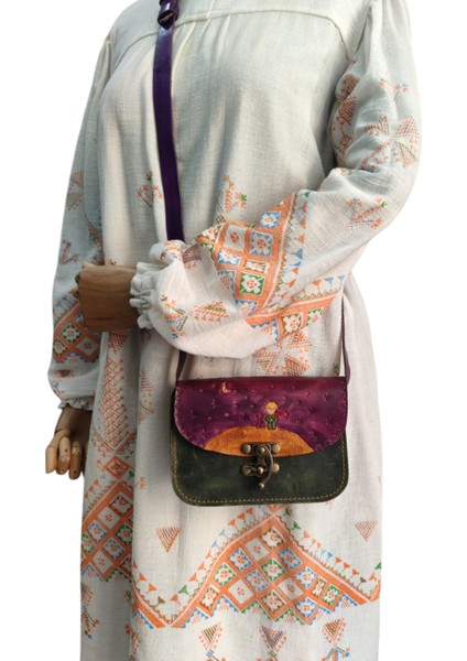 El Yapımı Hakiki Deri Küçük Prens Mini Kadın Çapraz Çanta - El Boyaması Sanatsal Vintage Omuz Çantası - Küçük Messenger Model indirimleri