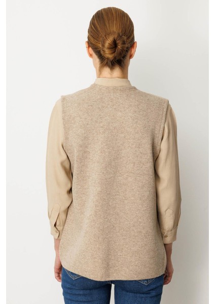 25044 Desen Triko Çelik Örgü Anne Yeleği modelleri