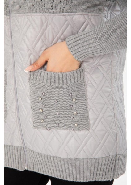 Kadın Büyük Beden Kapüşonlu Cepli Taş Detay Kapitoneli Triko Hırka