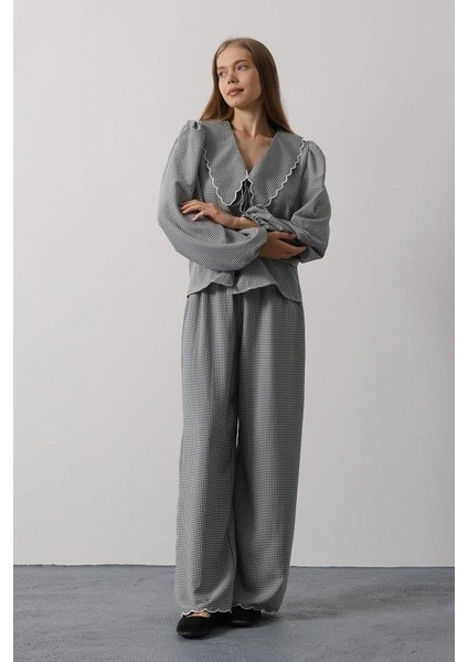 Işlemeli Bebe Yakalı Pantolon Takım - Siyah modelleri