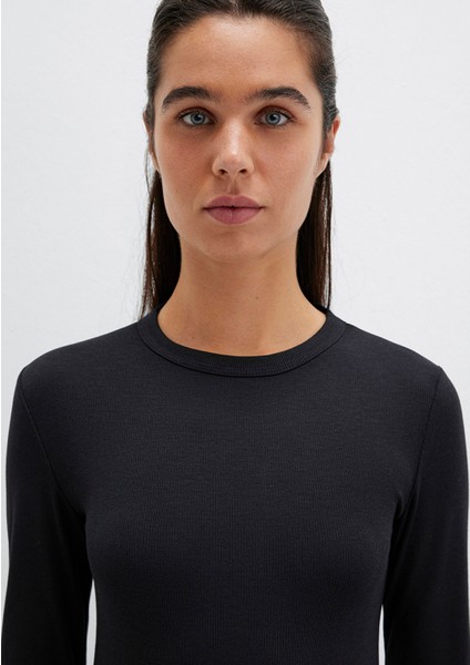 Uzun Kollu Siyah Basic Tişört 1612817-900