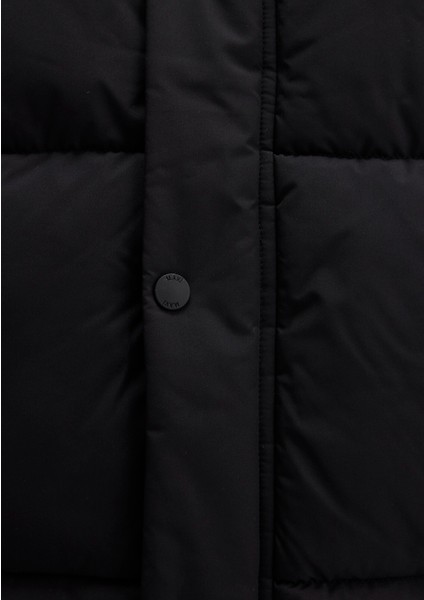 Kapüşonlu Siyah Şişme Yelek 0110306-900