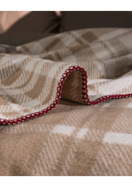 Faureux Çift Kişilik Jakarlı Pamuklu Battaniye - Bej