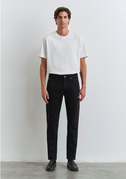 Milan Classic Denim Yıkamalı Siyah Jean Pantolon 0081090642