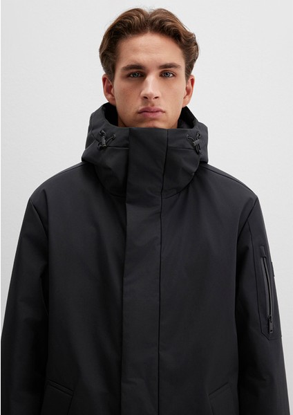 Mavi Black Kapüşonlu Siyah Parka 0110256-900