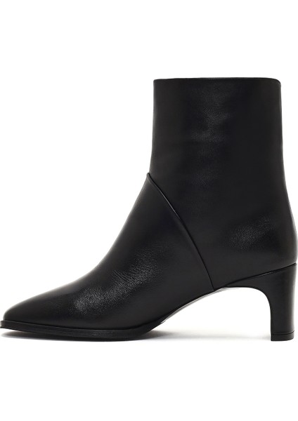 Kadın Siyah Kısa Kalın Topuklu Deri Bot 25WFD133518 fırsatları