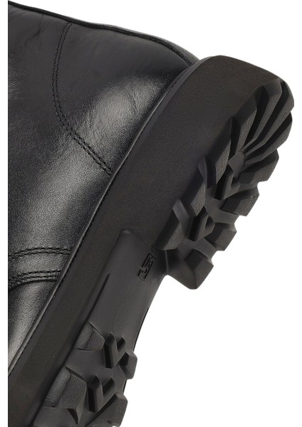 Erkek Siyah Bağcıklı Fermuarlı Deri Casual Bot 25WFD8201FT