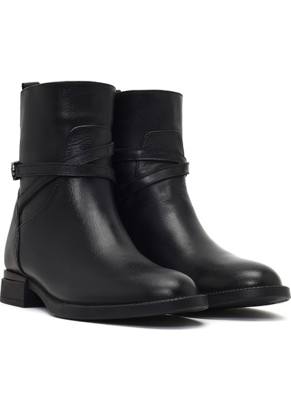 Kadın Siyah Fermuarlı Tokalı Deri Bot 25WFD413718 fırsatları