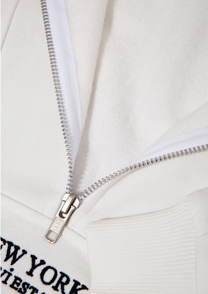 Yarı Fermuarlı Sırt Baskılı Ekru Sweatshirt 1S10502-70057