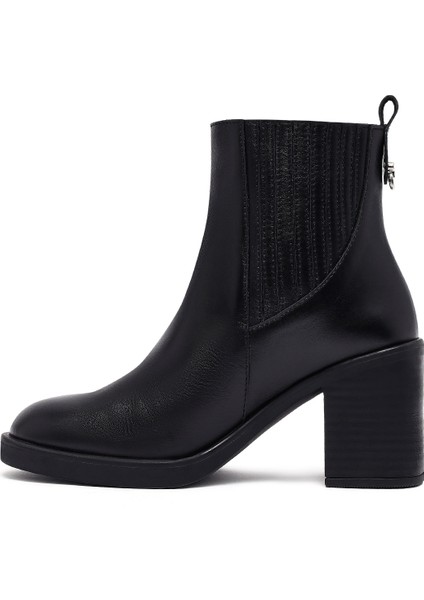 Kadın Siyah Kalın Topuklu Deri Chelsea Bot 25WFD132518 indirimleri