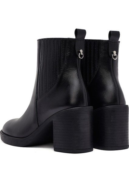 Kadın Siyah Kalın Topuklu Deri Chelsea Bot 25WFD132518