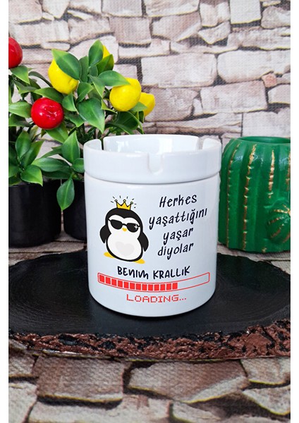 Herkes Yaşattığını Yaşar Diyolar Baskılı Komik Hediyelik Seramik Kapaklı Kokusuz Küllük