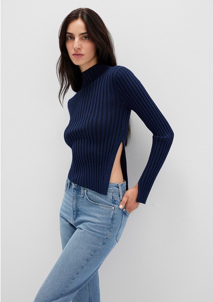 Yırtmaç Detaylı Lacivert Kazak 1710789-70497