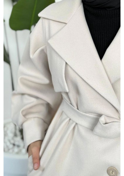 Danisa Cepkenli Astarlı Balon Kol Tesettür Kaban- Krem fırsatları