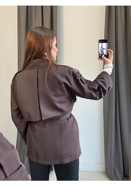 Astarlı Premium Kalite Yarım Boy Trençkot fırsatları