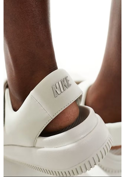 Calm Womens Cream Sandals Soft Bantlı Krem Kadın Sandalet fırsatları