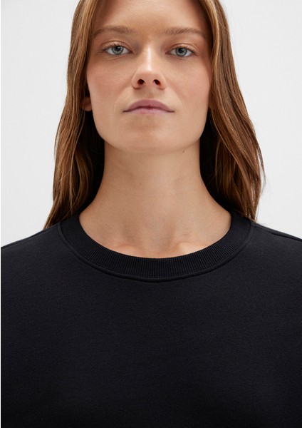 Bisiklet Yaka Siyah Basic Sweatshirt 1610198-900