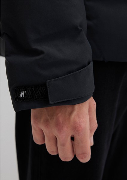 Su İtici Kapüşonlu Siyah Şişme Mont 0110313-71379