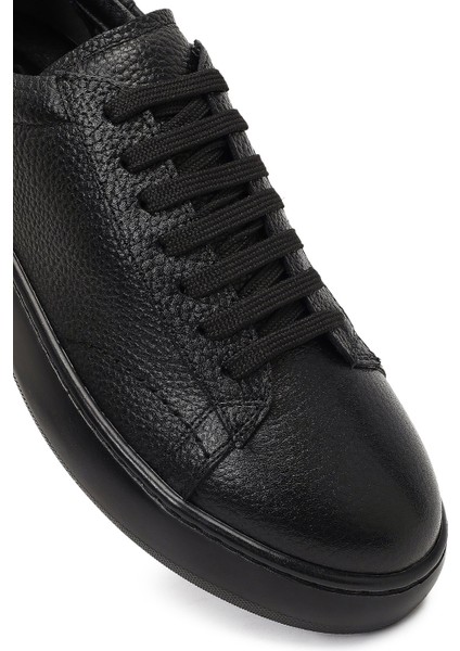Erkek Siyah Bağcıklı Kalın Tabanlı Deri Sneaker 25WFD8240FT