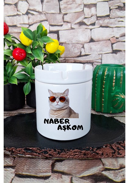 Naber Aşkom-Komik Kedi Baskılı Eğlenceli Hediyelik Seramik Kapaklı Kokusuz Küllük