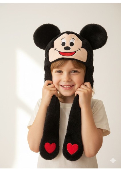 Atakids Işıklı ve Hareketli Kulaklı Peluş Şapka