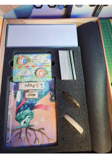 Kapaklı Masa Oyunu Kaynak Düzenleyici - Hitodama indirimleri