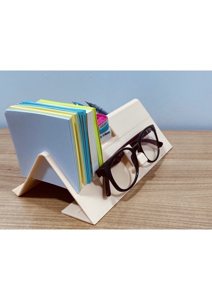 Üçgen Masa Düzenleyici .stl fiyatları