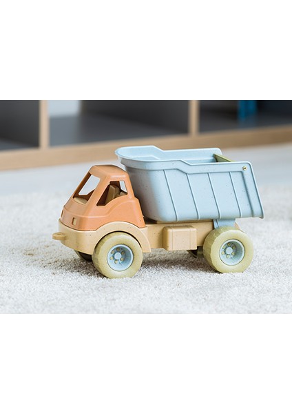 Biyoplastik Oyuncak Kamyon