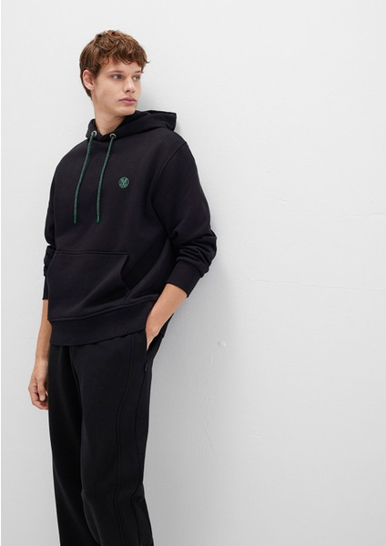 Mavi Logo Nakışlı Kapüşonlu Siyah Sweatshirt 065809-900