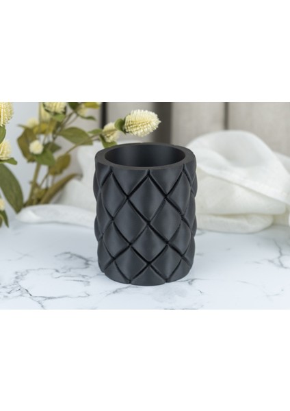 Kumaş Dokunmatik Tutucu — Kapitone Eşkenar Dörtgen Dokulu Şık Çok Amaçlı Düzenleyici