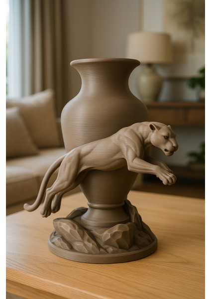 Vahşi Sakinlik Için Puma Şeklindeki Vazo Sanat Düzenleyicisi