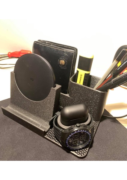 Çok Amaçlı Şarj Ünitesi Veya Masa Düzenleyici