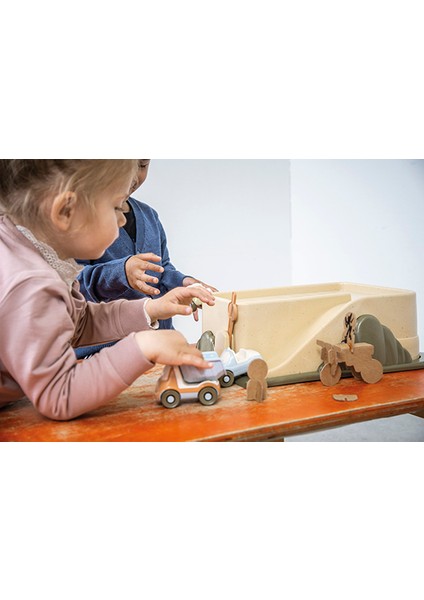 Biyoplastik Oyuncak Garaj ve Araç Seti modelleri