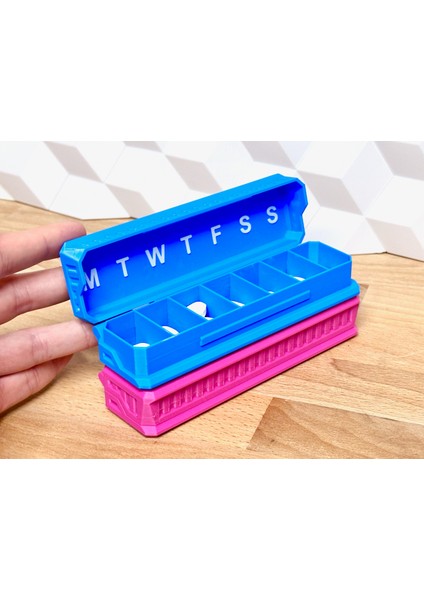 Haftalık Hap Organizatörü (Geçmeli Kapaklı, Yerinde Baskı Kutusu) indirimleri