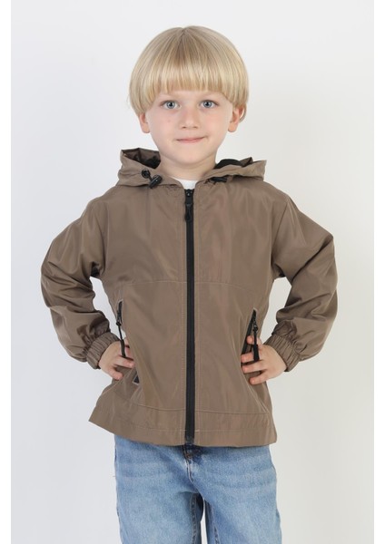 Erkek Çocuk Kapüşonlu Cepli Astarlı Mevsimlik Yağmurluk modelleri