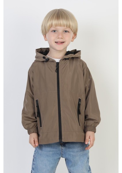 Erkek Çocuk Kapüşonlu Cepli Astarlı Mevsimlik Yağmurluk indirimleri