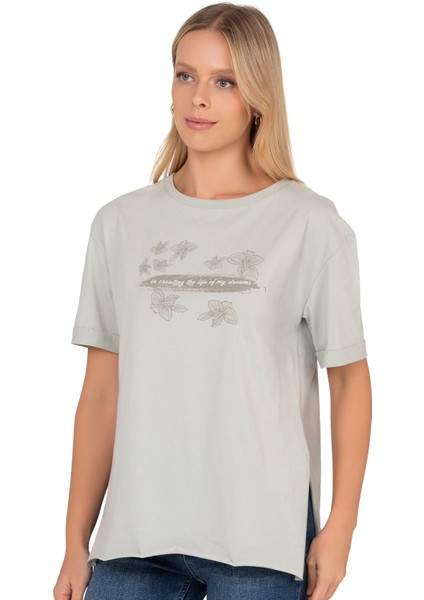 Özkan 27599 Kadın %100 Pamuklu Likrasız Süprem Penye Kumaş Bisiklet Yaka Kısa Kollu T-Shirt modelleri