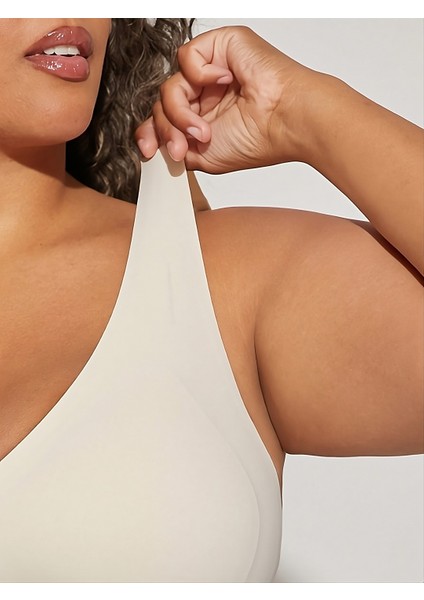 Parabita Model Dikişsiz Pedli Yumuşak Kumaşlı Iz Yapmaz Lazer Kesim Sütyen indirimleri