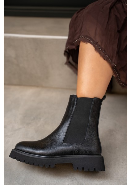 Audrey Siyah Lastikli Hakiki Deri Bot fırsatları