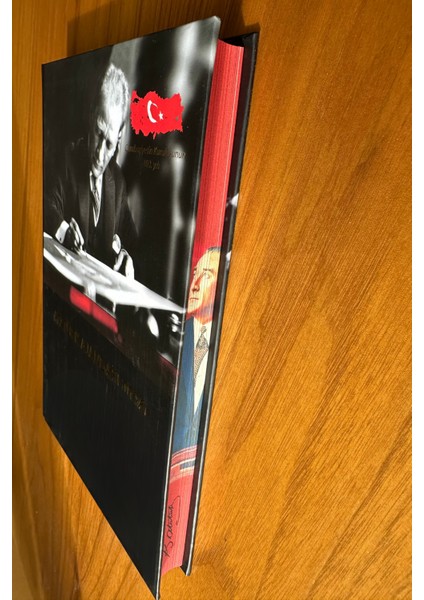 Isim Yazılabilir 2026 Günlük Ajanda - Atatürk ve Cumhuriyet Temalı - Öğretmenler Günü Hediyesi fırsatları