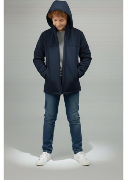 Erkek Çocuk Kapüşonlu Fermuarlı Dik Yaka Su ve Rüzgar Geçirmez Softshell Mont fırsatları