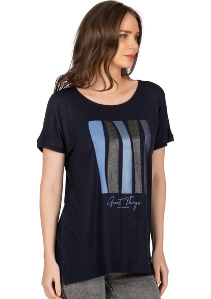 Özkan 26999 Kadın Premium Kumaş Önü Baskılı Likralı Yırtmaç Detaylı Örme Bluz fırsatları