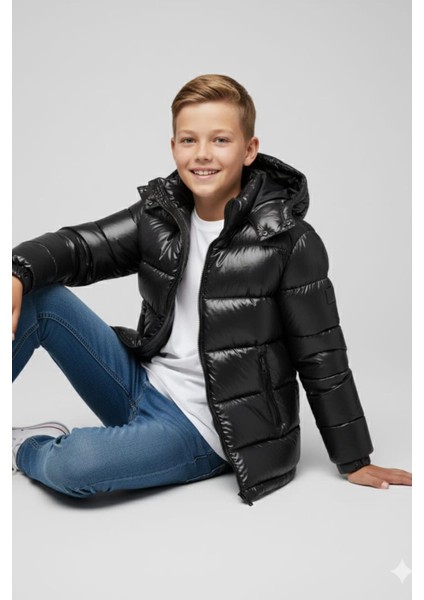 Erkek Çocuk Kapüşonlu Cepli Parlak Şişme Mont modelleri