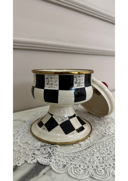 Dama Desenli Ayaklı Şekerlik (Elite Class)