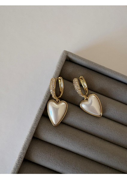 Özel Seri Xuping Sedef Taşlı Kalp Sallantılı Küpe indirimleri