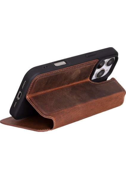 Clara iPhone 16 Pro Deri Kılıf fırsatları