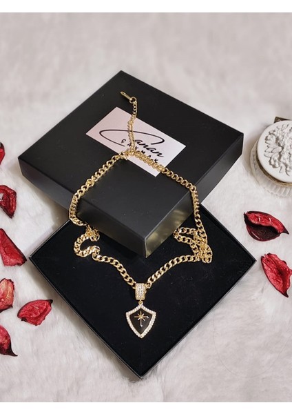 Çelik North Shield Kolye modelleri