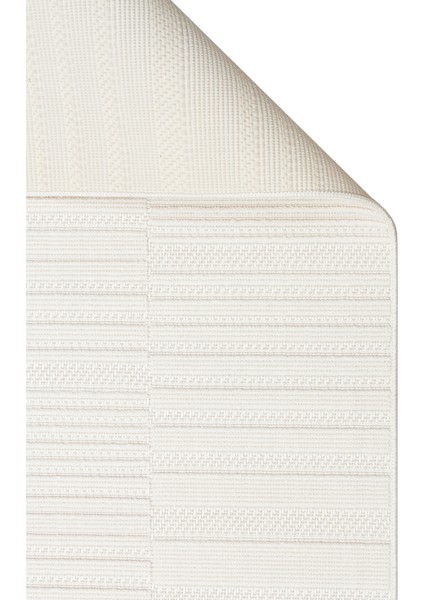 Mono Loop 01 White Yumuşak Hav Vermez Iplerle Üretilen Yıkanabilir Kaymaz Tabanlı Ince Makine Halısı fırsatları